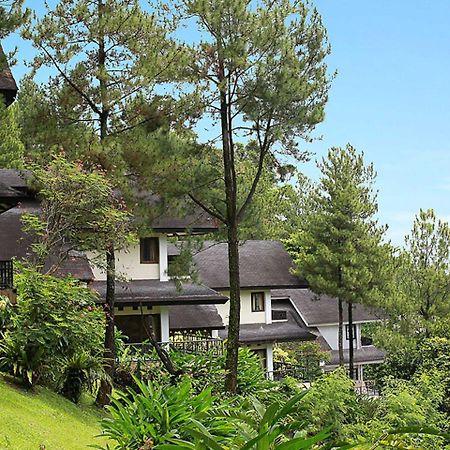 Gunung Geulis Cottages Managed By Royal Tulip Богор Экстерьер фото