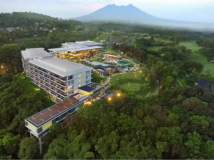 Gunung Geulis Cottages Managed By Royal Tulip Богор Экстерьер фото